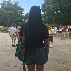 Meet your Posher, Kayla